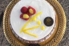 Crostata con crema di cacao e creme al limone